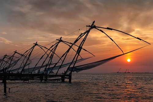 Kochi i India med de kinesiske fiskenettene