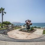 Parque del amor love park in miraflores lima peru