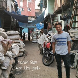 Dhavrai Slum med lokal guide