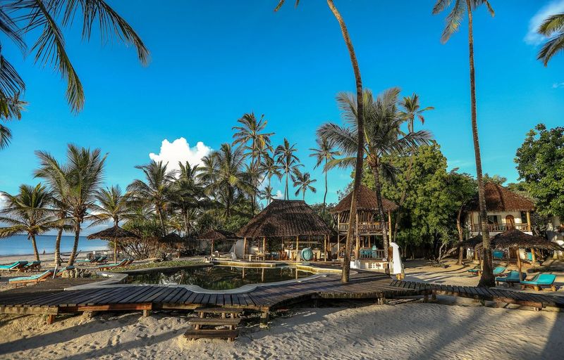 Barefoot Luxury Waterlovers poolarea