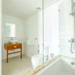 04-Deluxe-Two-Bedroom